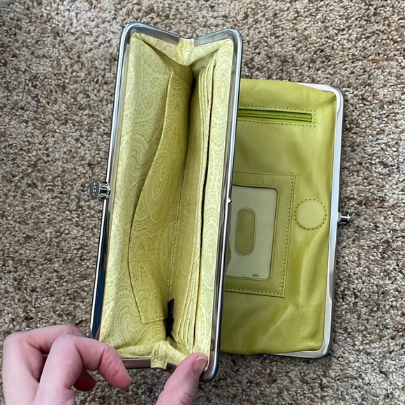 HOBO Lauren Wallet/Clutch - Picture 3 of 5